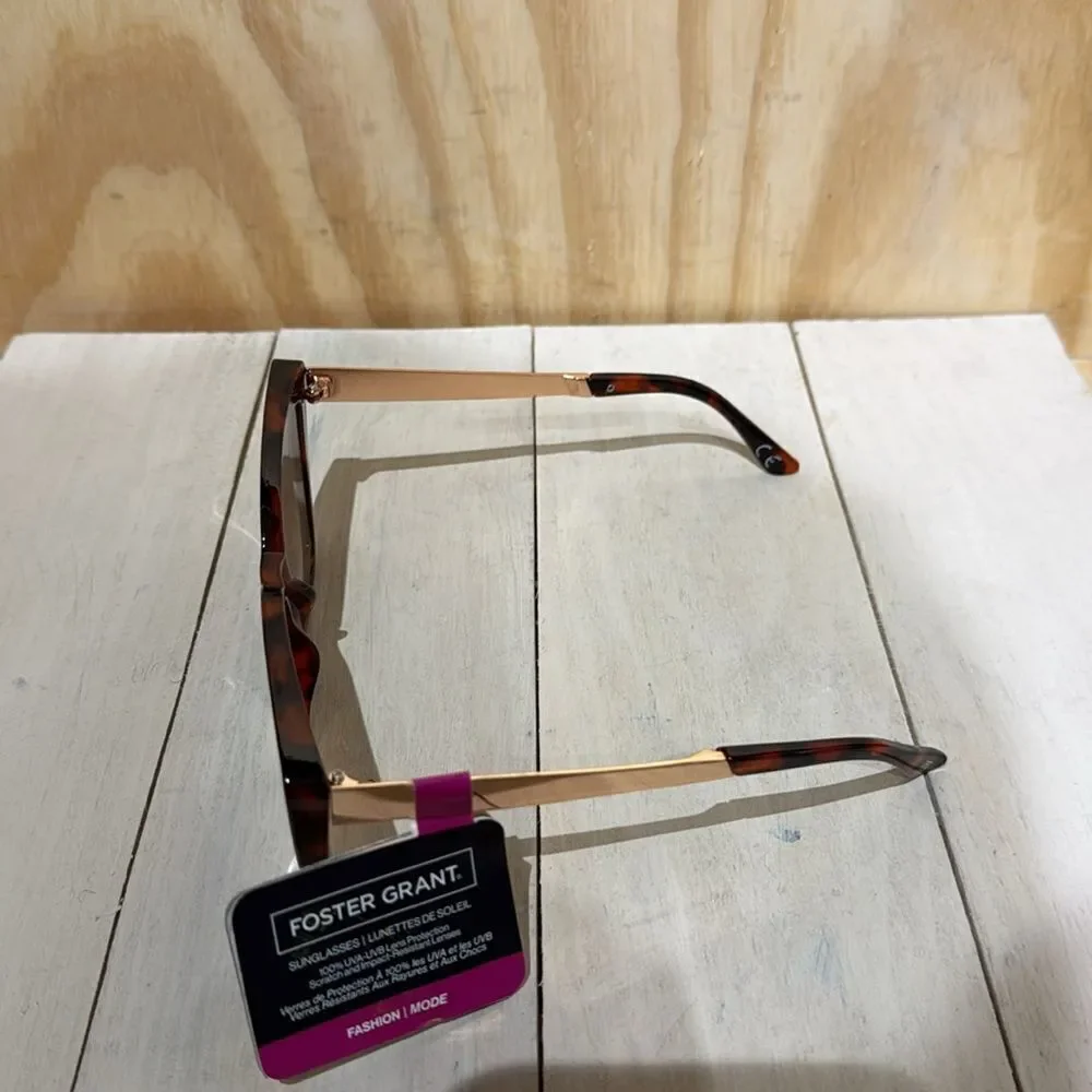 Foster Grant Cat Eye Sunglasses KG 20 06 TRT  Embedded Browns Tort Brand New